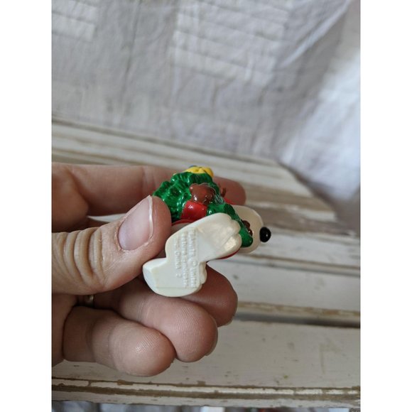 United feature Snoopy Christmas tree Woodstock orn - Picture 6 of 6